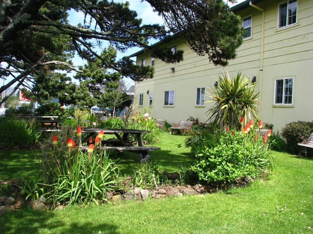 Pacific City Inn Buitenkant foto