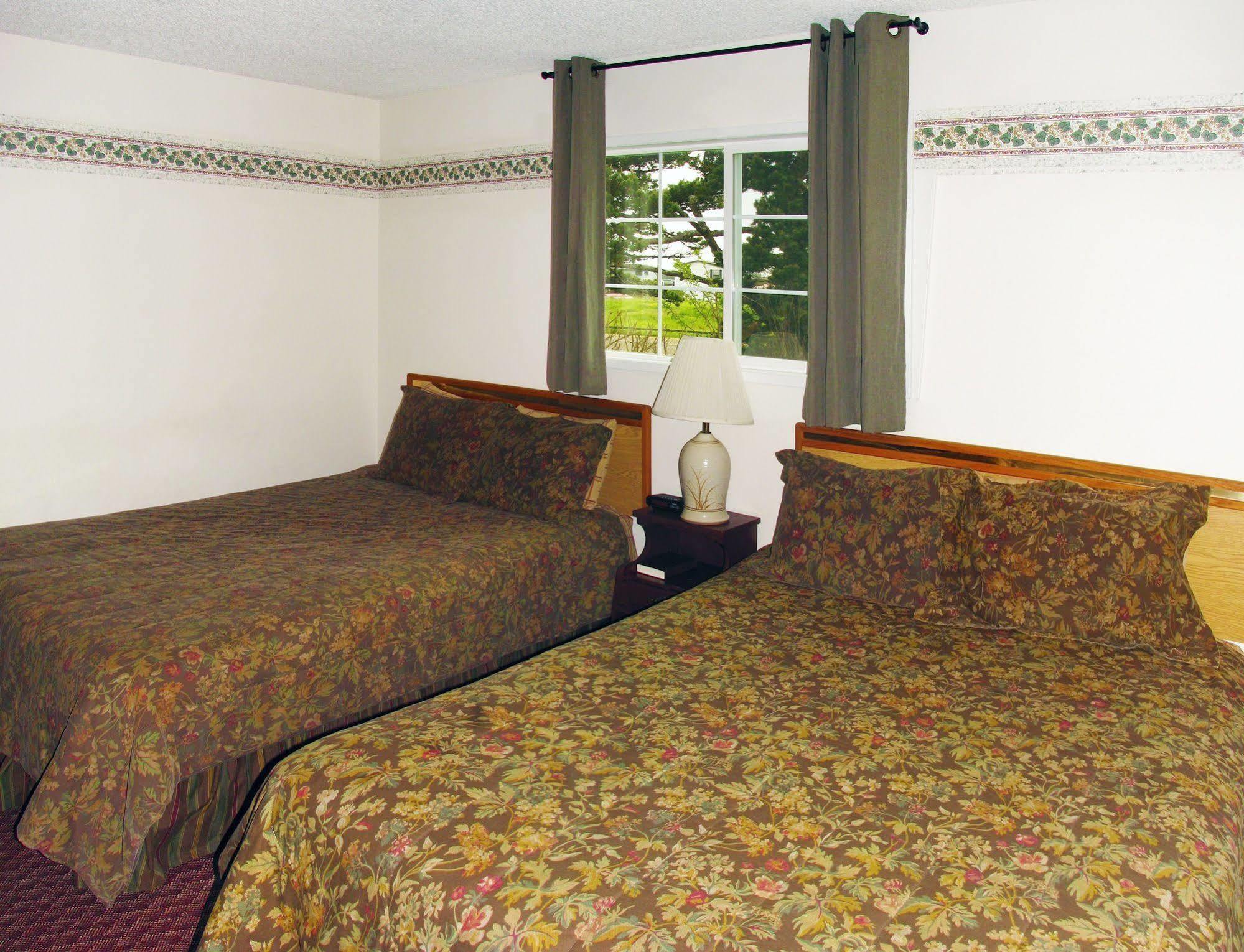 Pacific City Inn Buitenkant foto